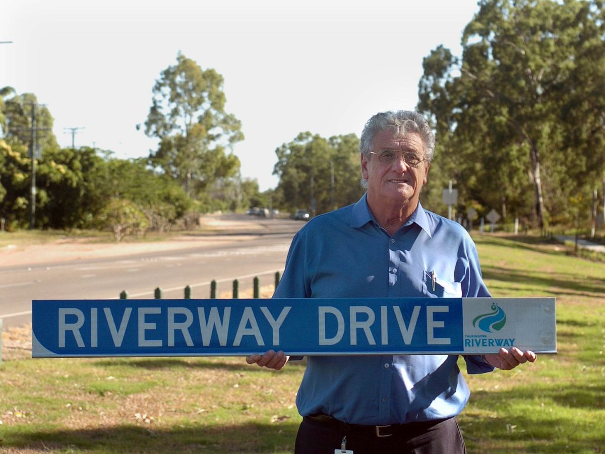 LeightonESmith's tweet photo. If you're a long-time local of #Townsville/ #Thuringowa like me, you'd know all about our former mayor "King" Les Tyrell. I am extremely proud of how this long form exploration of his life turned out. Read about when Les sat at our city's helm here:  https://t.co/pmVH8Eabcn https://t.co/xwUps1Fl4P