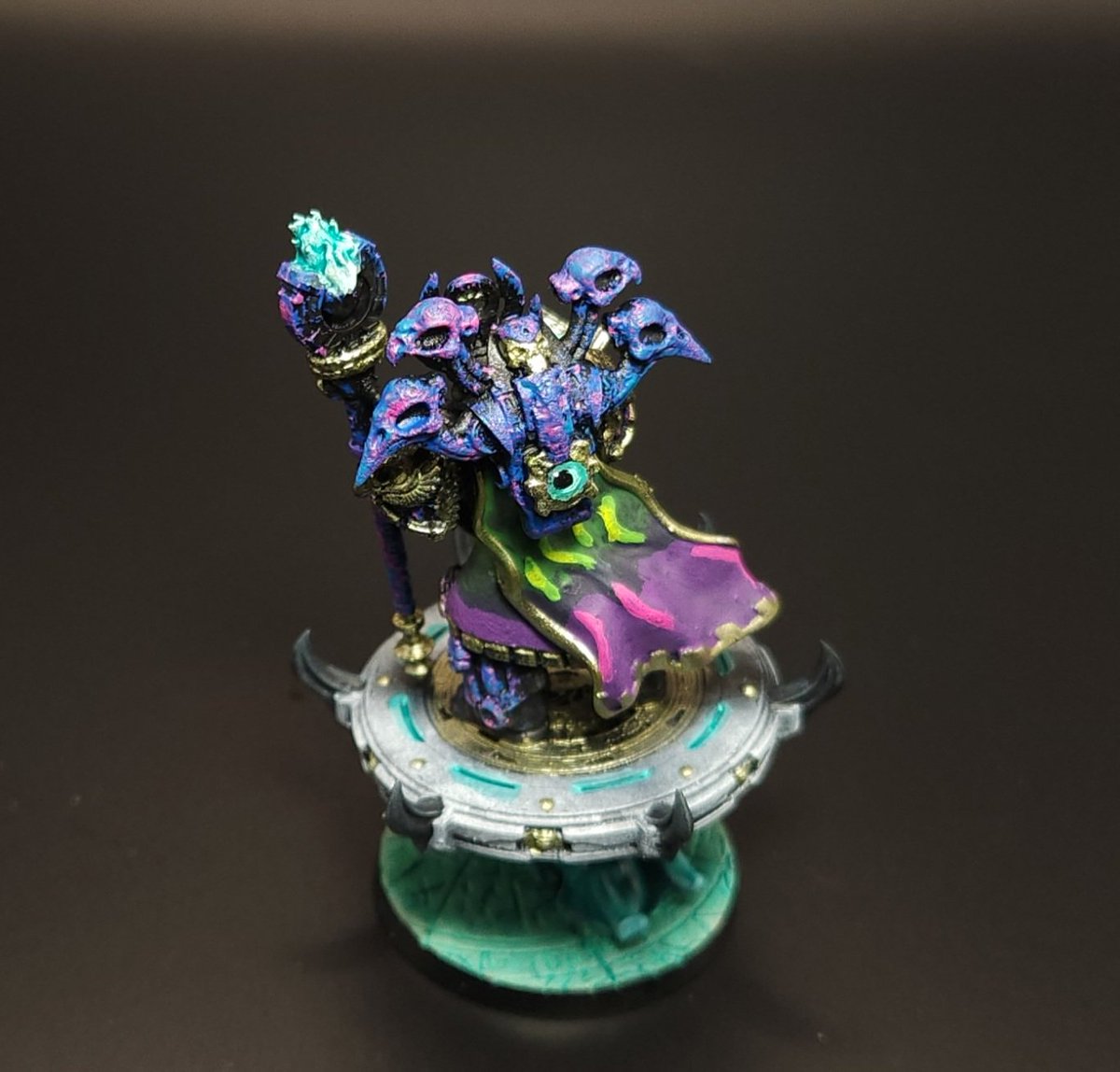 Brown Wizard Winston tweet media