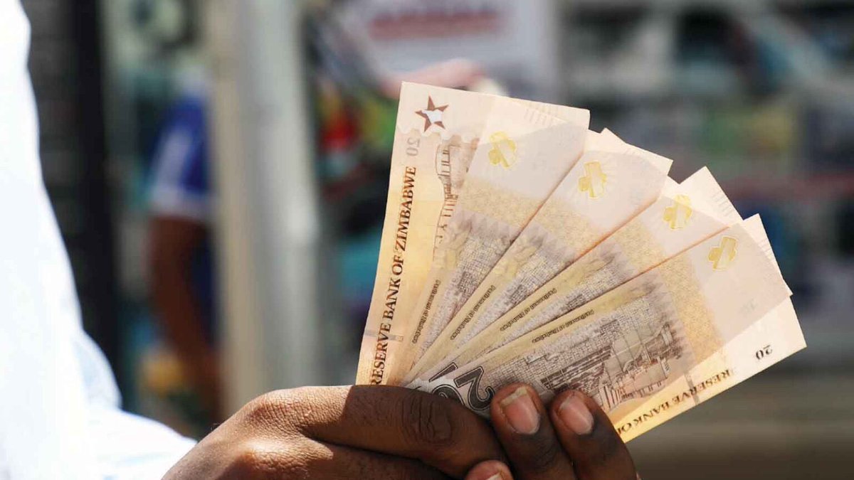 JMarufu97394's tweet image. Saw it live this morning, a kombi refuelling and using ZiG cash. Confidence in the local currency is slowly taking root.
#ZIG #BHOO