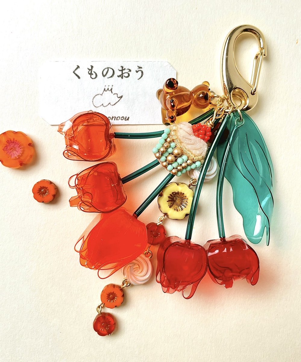 くものおう tweet media