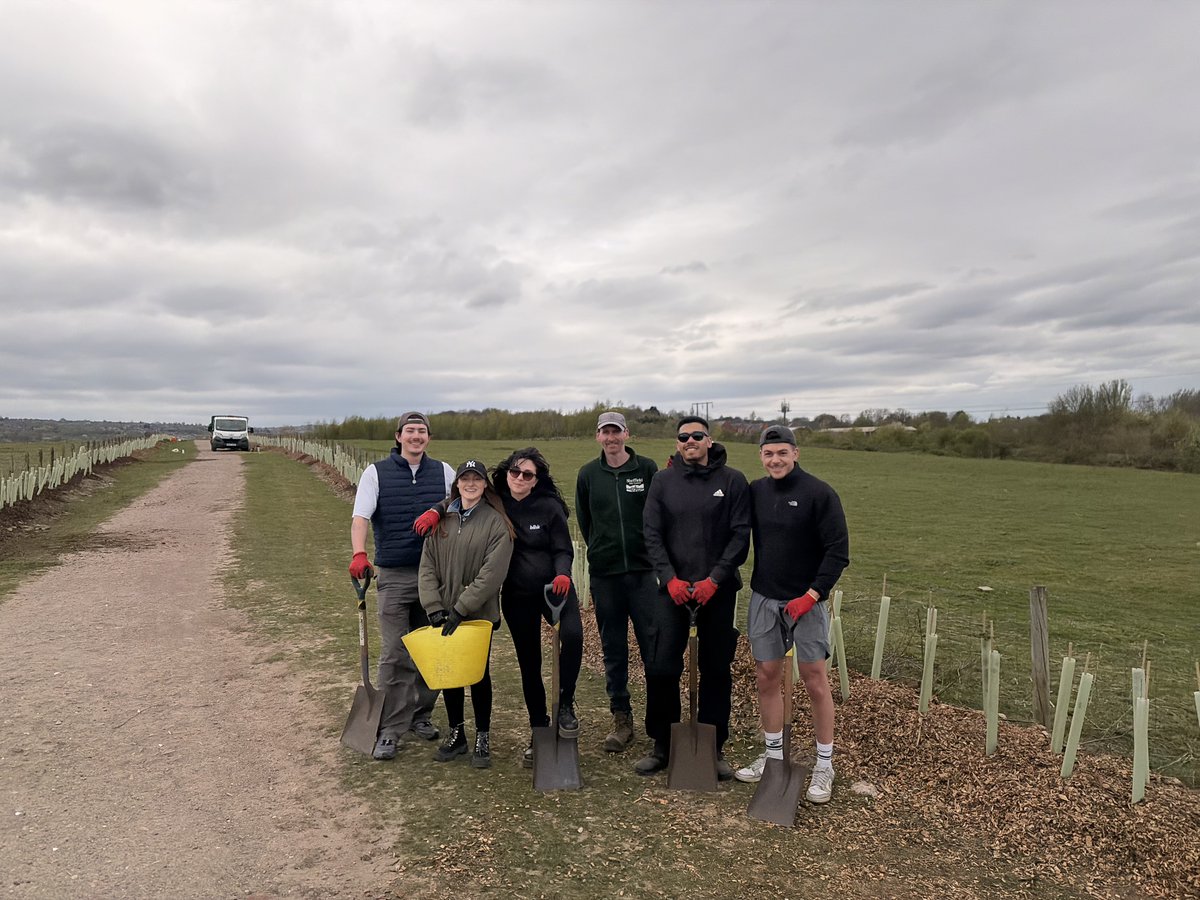 blinkchargingUK's tweet photo. Our UK team volunteered at Linley Bank Meadows, supporting tree growth &amp; soil health through hedgerow mulching. 
A reminder that sustainability is both what we build and what we do.

Happy Earth Day 🌍

#EarthDay #Sustainability #EVCharging https://t.co/2PNj6YHIHo