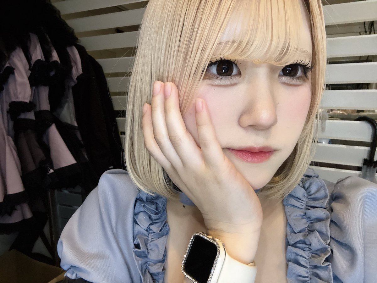 はる tweet media