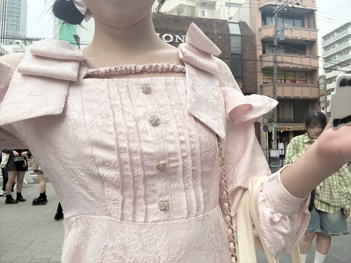 とりひき tweet media