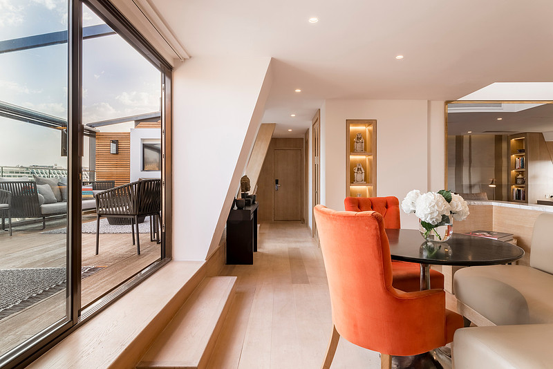 ttpdxb's tweet image. Just beside the suite, your own private terrace awaits. The Marylebone Hotel

#marylebone #thedoylecollection #luxurytravel #luxuryhotels #thetravelportfolio