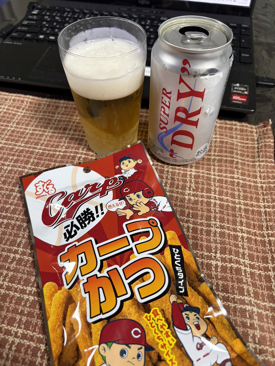 レディーまこすけ tweet media