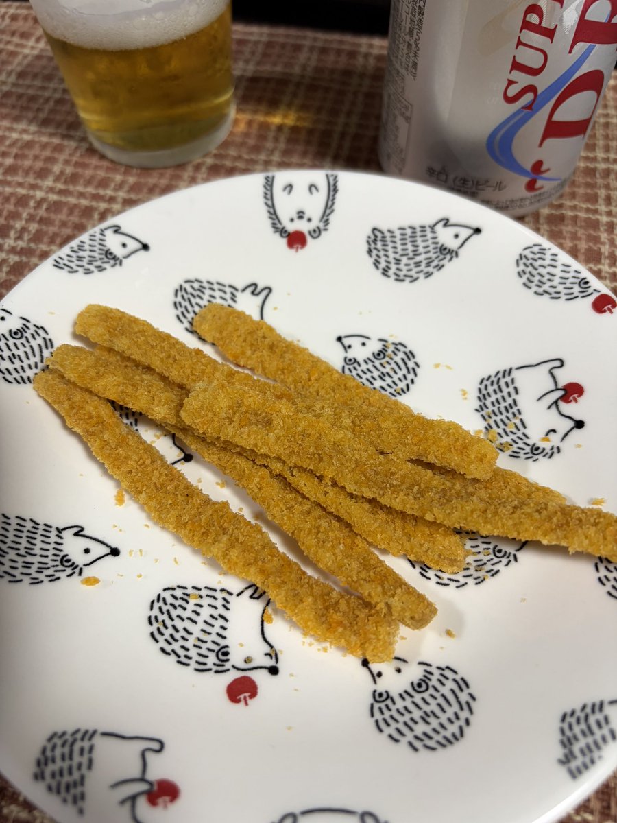 レディーまこすけ tweet media