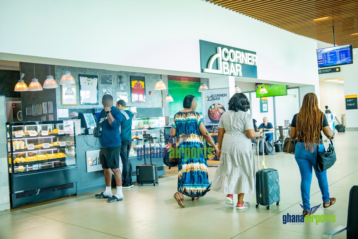 gh_airports's tweet image. Accra International Airport has something for everybody - Our retail spaces are designed to serve every traveler, whether you’re just passing by or stopping for a quick treat.

#GACL
#AIA
#Shop@AIA