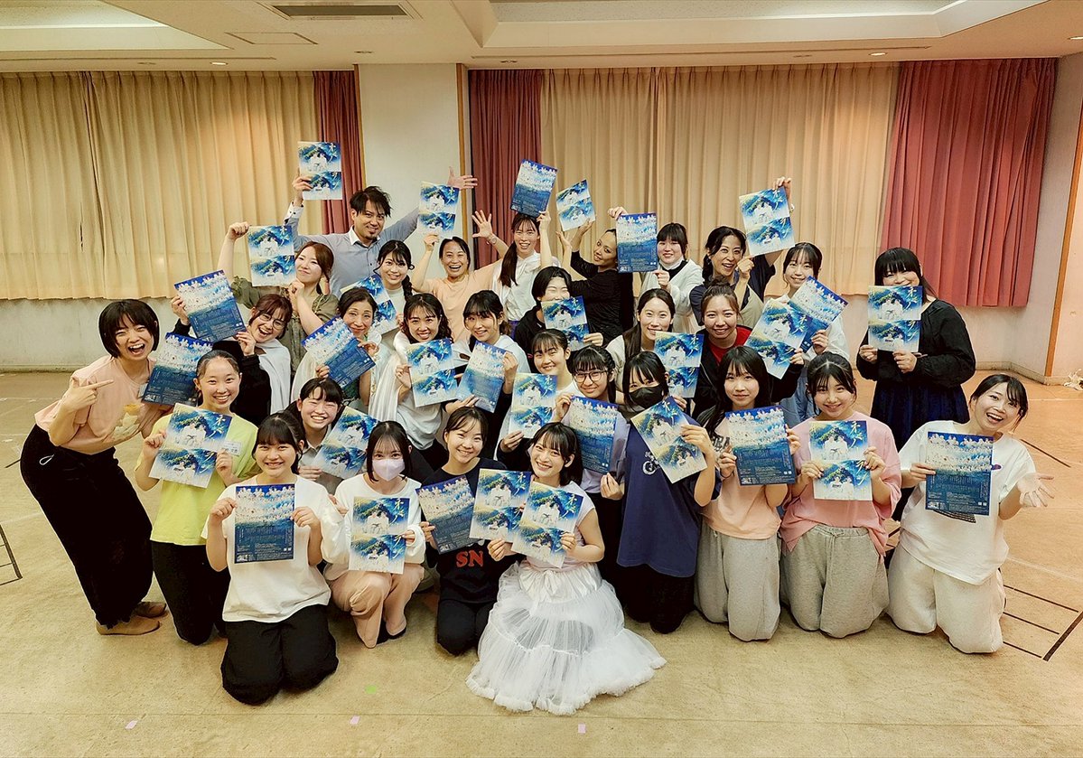 #ミュージカル
#ネバーランド年代記
📖公開ゲネプロ📖
✨チケット発売開始✨

数量限定となりますので、お早めのご購入を何卒よろしくお願い致します🙏

※ご購入時、銀行振り込みを選択されたお客様は入金〆切が一週間となります。期限を過ぎますと自動キャンセルとなりますのでお気をつけ下さい🙇‍♂️