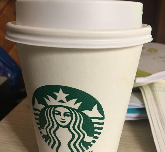 Glge65584580's tweet image. "Morning routine win: Fresh coffee + to-do list check-in = productive day start  #WorkLife #DailyVibes"