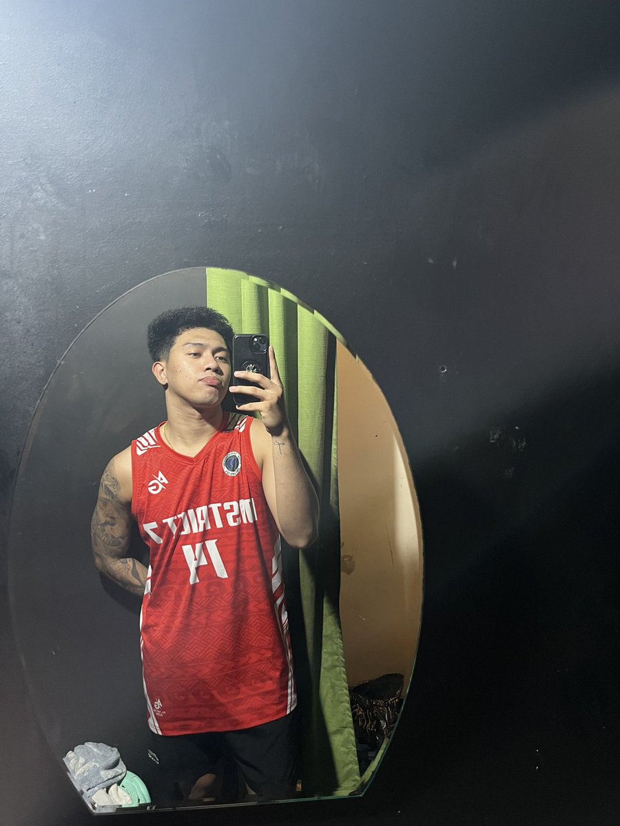 Zion_Levii's tweet photo. hi https://t.co/pnJPAJZsA9