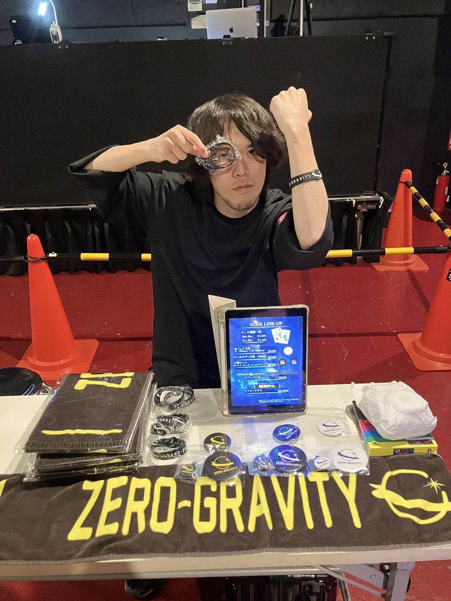 ZERO-GRAVITY tweet media