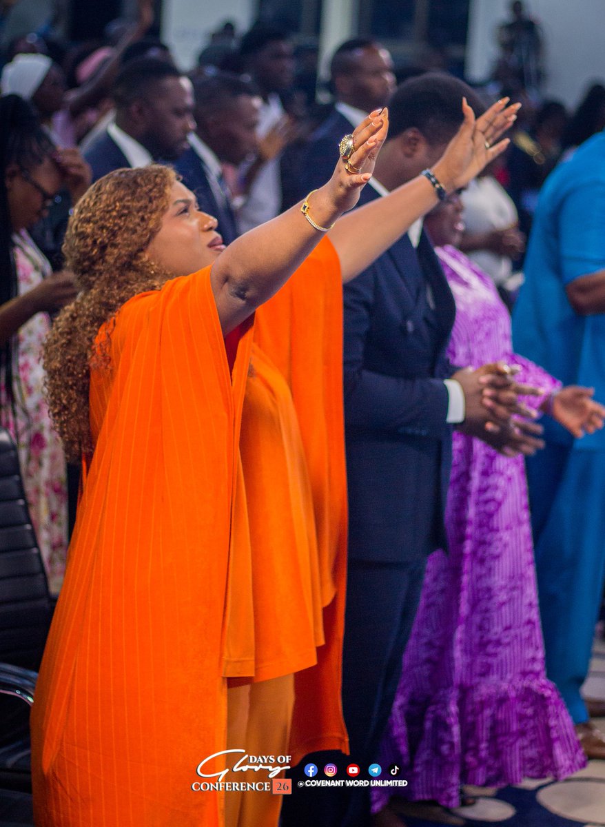 Covenant_Place's tweet image. The seed of the Word is GUARANTEED to produce fruit in our lives as it takes root in our hearts. 🌱 It ALWAYS does MUCH MORE than we could ever pray for!!! 🙌

#Day2Highlights #DaysOfGlory #dogc26 #DaysOfGloryConference #EverIncreasingGlory #April #leapsandbounds

#CovenantWord