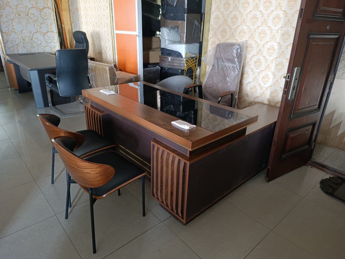 PiticulVentures's tweet image. Office furniture
-work station 
-office table
-office chairs 
#workstation #office #viral #fyp #officelife 

You can send a dm to 09034033687