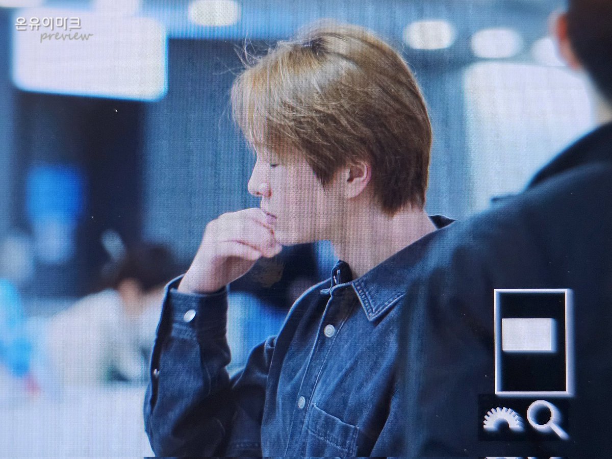 ONEWAMARK's tweet image. 260422 출국🛫
👀🫶🏻🩷💚
#온유 #진기 #ONEW #オニュ #溫流