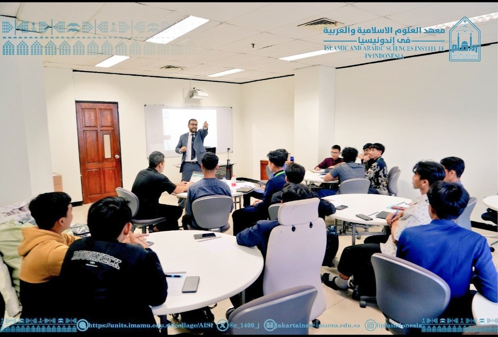 C_1400_J's tweet photo. أقامت وحدة التدريب في المعهد بالتعاون مع قسم الإعداد اللغوي دورة تدريبية بعنوان : (طرق الاستذكار الجيد )
قدمها أ.عبدالمجيد بن محمد أبا الخيل https://t.co/QCGzDifsov