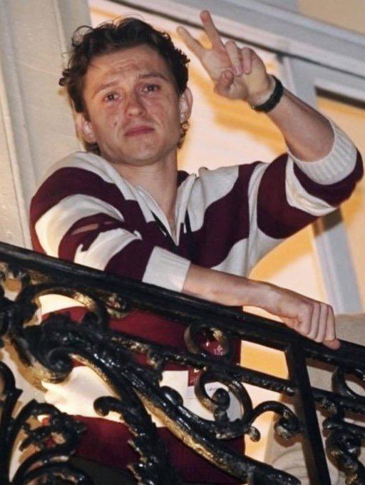 𝓞𝓶𝓪 🎀 tweet media