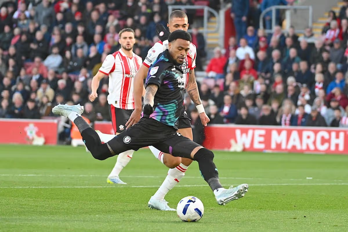 Dan Carter tweet media