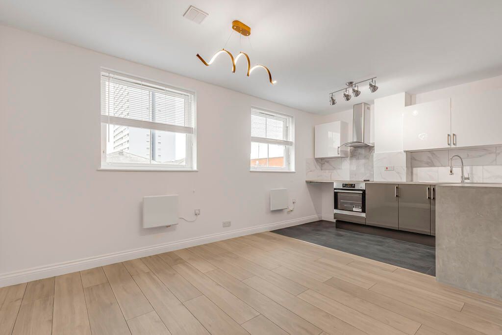 Look Property tweet media