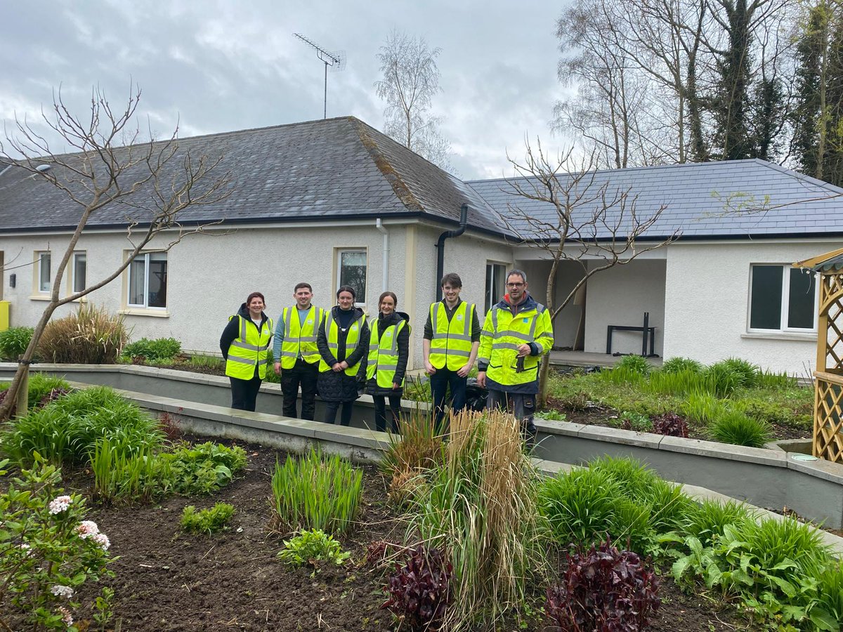 Farrans_UKI's tweet image. 🏡Our @IrishWater team based in Monaghan recently rolled up their sleeves for a rewarding volunteering day at Brookvale House, part of Praxis Care.🏡

Find out more: farrans.com/monaghan-team-…

#volunteering #socialvalue #community