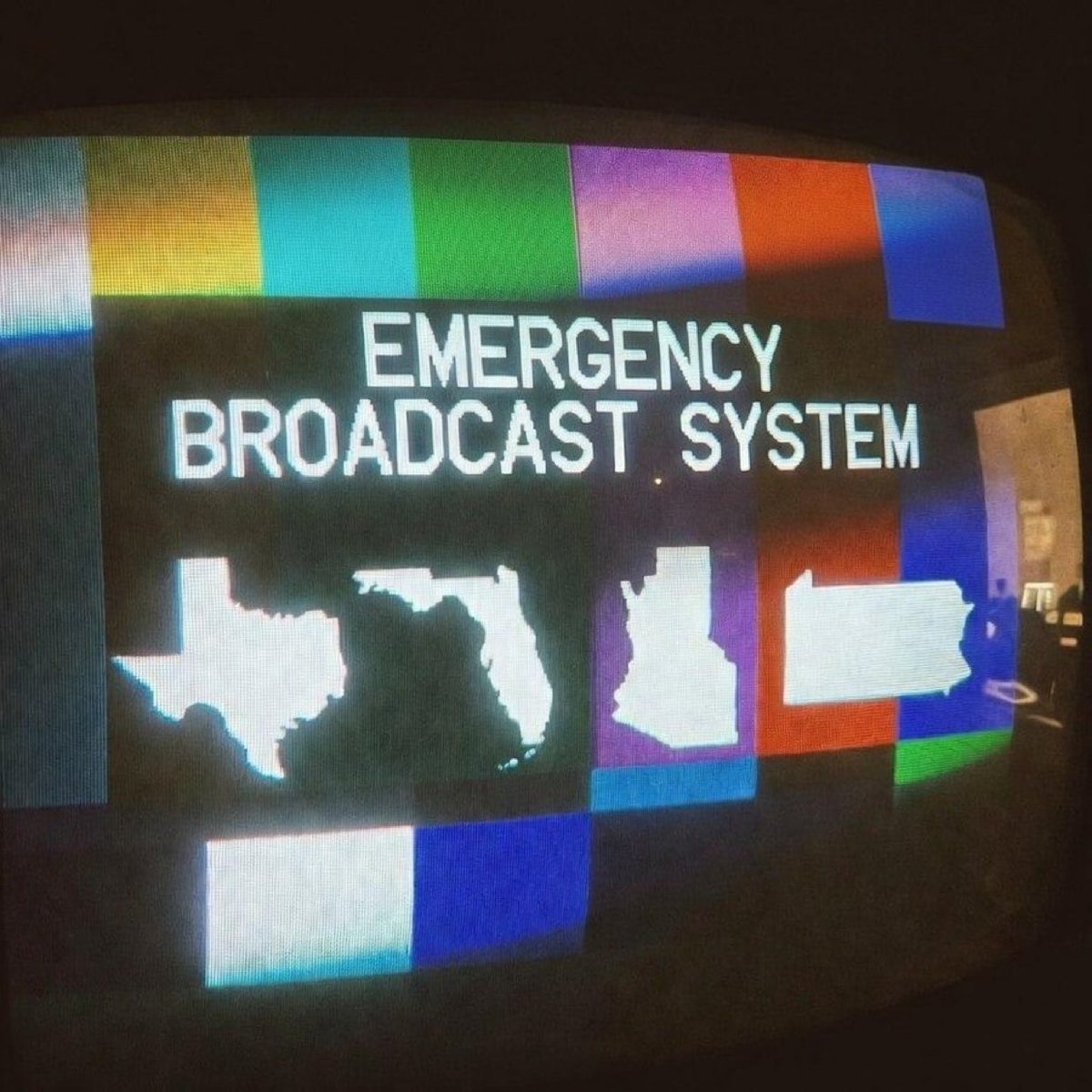 The Q Eye tweet media