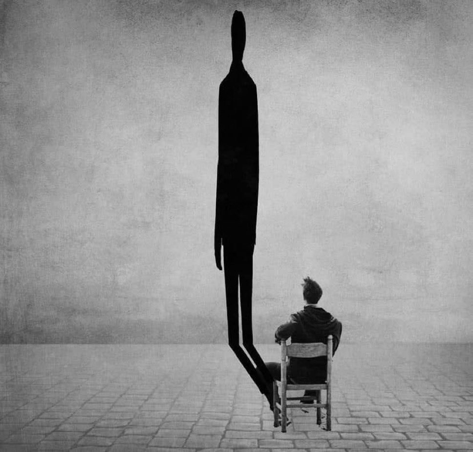 "Belki de kendini geliştirme çözüm değildir, belki kendini yok etme çözümdür."

--Chuck Palahniuk