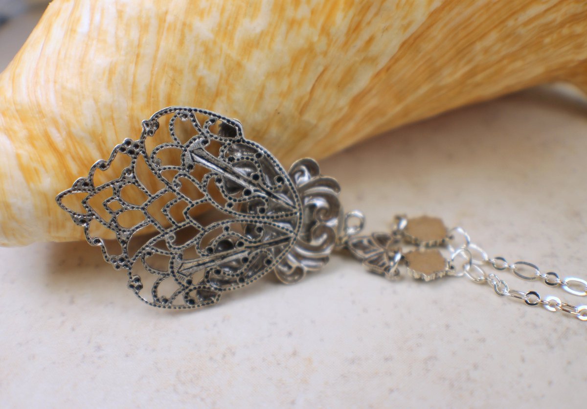 Char'sFavoriteThings tweet media