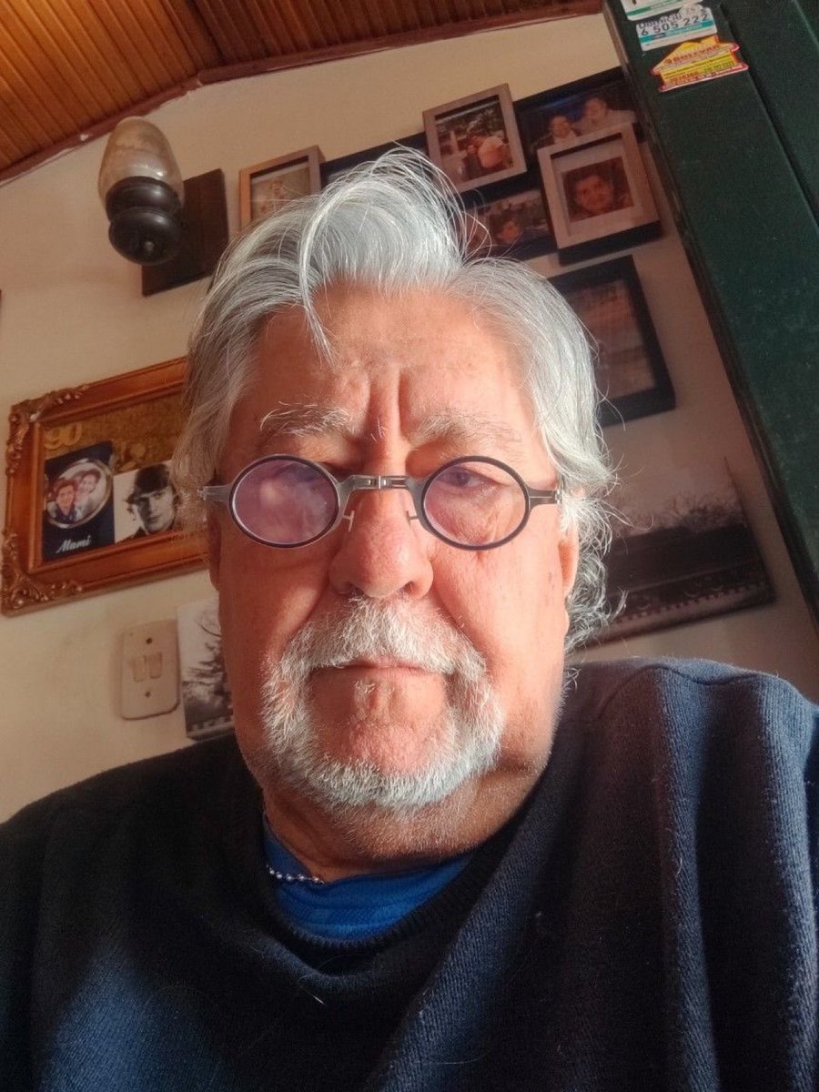 CarletPrice tweet media