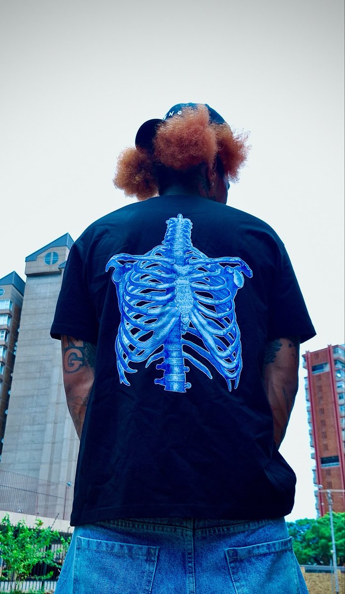 welcometoyung's tweet photo. SHOP Y U N G APPAREL 

https://t.co/6HYQcNUiBT 

DARE TO DREAM https://t.co/Kt2fi7lde6