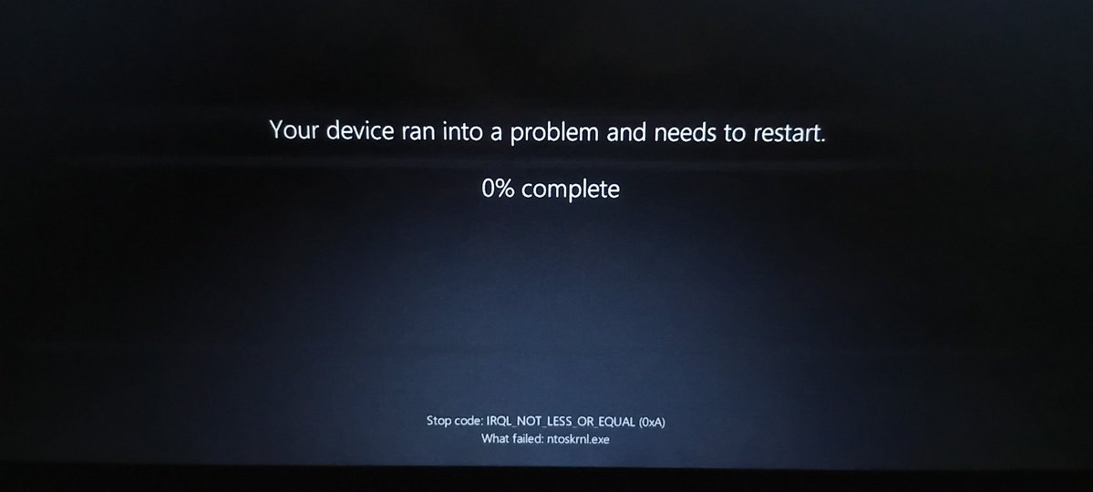 Maaf ya guys lama, deviceku begini terus 😭🙏