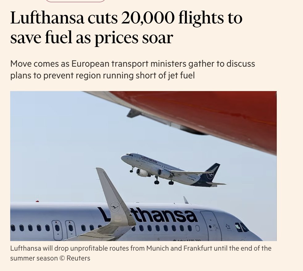 MoneyRadar_FR's tweet photo. 😡 Les compagnies low-cost commencent à faire des tours de magie !

Etape 1 : Annuler les vols prétextant la guerre en Iran
Etape 2 : Proposer un crédit sur un nouveau vol
Etape 3 : Annoncer ces vols comme pleins
Etape 4 : Proposer des vols dispos 3x plus chers

🪄 Abracadabra Air Asia !

Pendant ce temps les compagnies classiques (comme Lufhtansa) annulent elles aussi des vols expliquant être au bord de la panne sèche de Kérosène. 

Forcément les prix des vols restants vont exploser...

Comprenez ma bonne dame, c'est pas de notre faute !