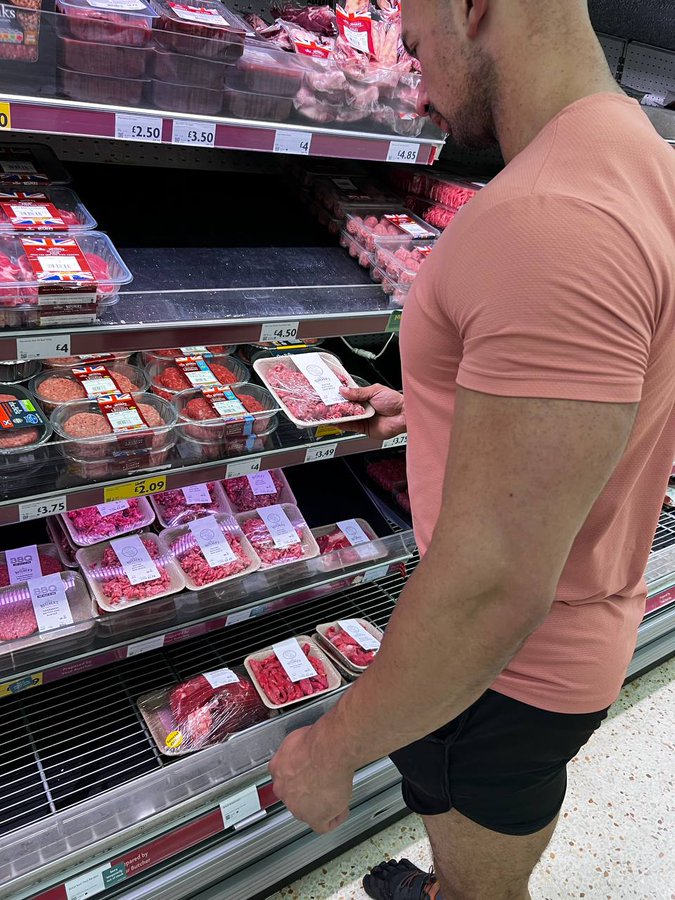 Sama Hoole tweet media