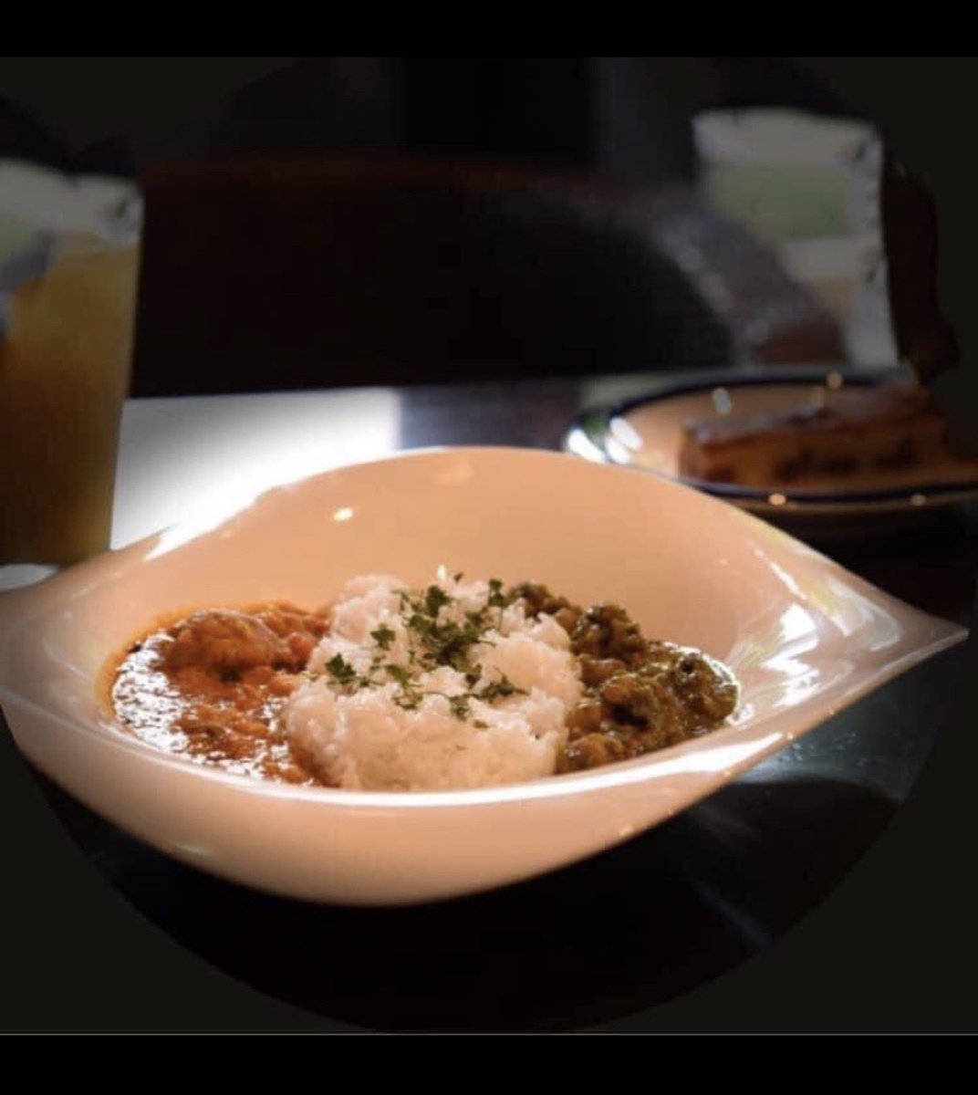 Eleonola1's tweet image. いよいよ明日‼︎🌹✨
4/23（木）
@中目黒 Cafe &amp;amp; Live spot FJ’s
山田晃士✖️エミ・エレオノーラ 
２マンLIVE『月花』

それぞれのソロステージとセッションもたっぷり。
美味なお酒🍷FOOD🍴月も花も‥
春の宵に欲しい物は全て揃ってます✨

会場FJ’s（エフジェーズ）情報
fjslive.com