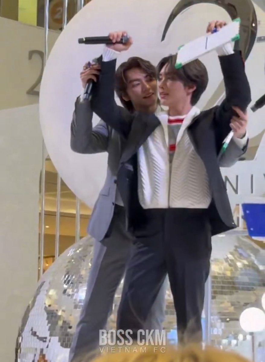 mia 🐣🤍 tweet media