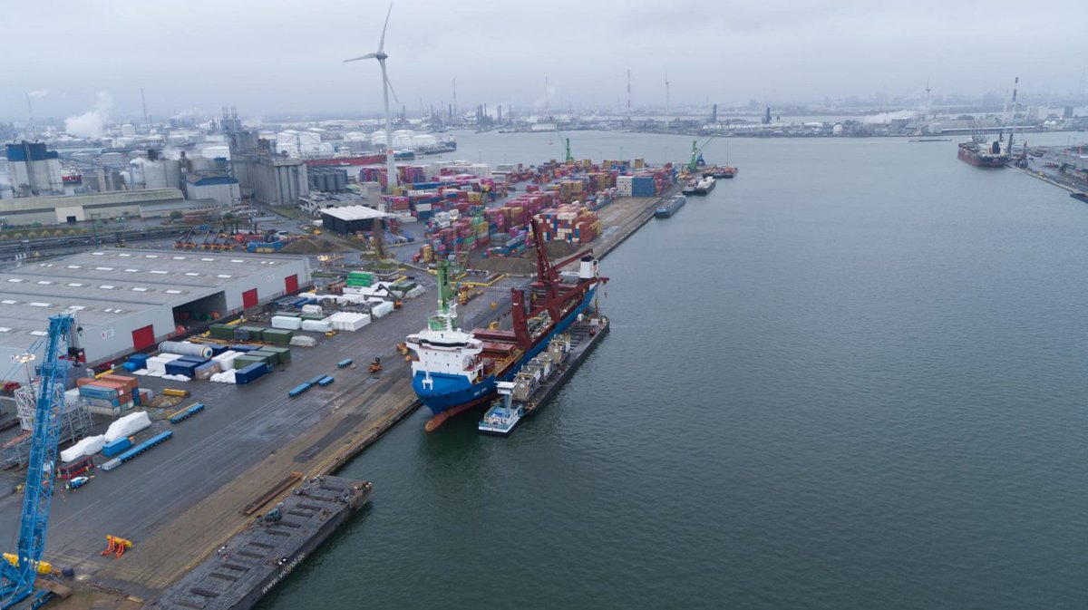 Heavy Lift & Project Forwarding International tweet media