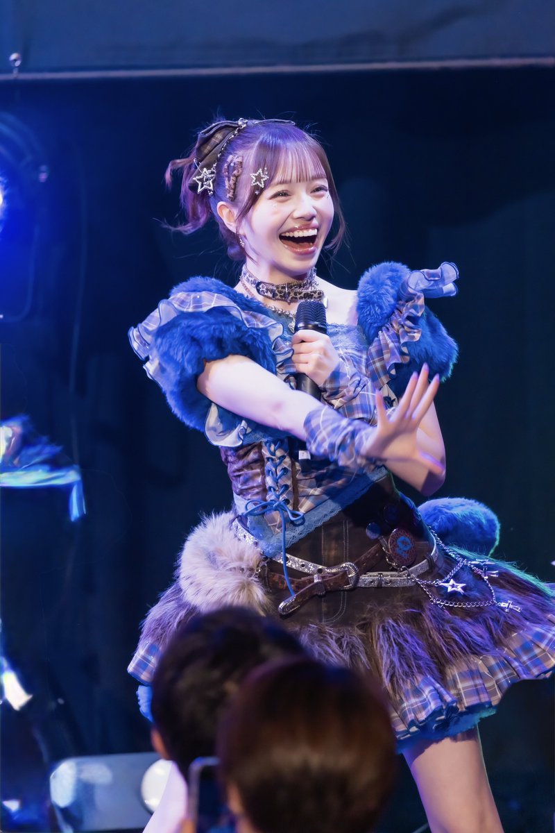 seia_ttt0731's tweet photo. 2025年４月にデビューした  
ASOBISYSTEM所属の

私たちToi Toi Toiは  

1周年ワンマンライブを開催します！  
8人全員揃って完全体！！！！  

5月16日(土) 📍Spotify O-WEST  
すごくすごくすごくお待ちしています！！  
めっっちゃたのしいよ！！！！
めっっちゃかわいいよ！！！！！

あなたの人生のこの１日を是非  
Toi Toi Toiに託してくれませんか？  

私たちだからこそ  
つくることのできる時間、  
そして空間はきっとあなたの心に  
何か届けられるんじゃないかと  
そう思って��ます  

山田個人として、  
アイドル10年以上続けてきて  
本当によかったって思える出会い  

このToi Toi Toiというグループは  

とても素晴らしいグループです  
胸を張って！！！！！  

是非会場でお会いしましょう  

青いペンライトフリフリしてくれる？💙
山活しよう💙🪄🐟🫧

そして、
チケット完売が全てではないと思っているけど  
完売して会場いっぱいの人と過ごせたら
めっちゃめっちゃ嬉しいな  

この会場を与えてくださった  
全ての皆様に感謝の気持ちと共に  
Toi Toi Toiはやったるで！！  

という気持ちです！！！！

『Toi Toi Toi 1st ANNIVERSARY LIVE 〜Re:solution〜』
📅2026年5月16日(土)
📍Spotify O-WEST（東京・渋谷）
🕐 OPEN 16:45／START 17:30
🎫チケット　優先：SOLD OUT / 一般：￥3,500
⚠️一般（先着）：〜5月15日（金）23:59

🔽チケットはこちら��ら
🎟️https://t.co/uYWDgW4Und