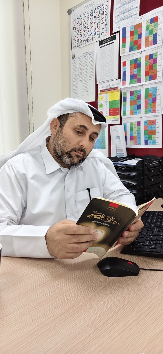smsismasb's tweet photo. احتفاءً بـ اليوم العالمي للكتاب،  نفذ قسم مصادر التعلم بالتعاون مع قسم الأنشطة فعالية (ساعة قراءة) خلال الحصة الدراسية ، بهدف نشر ثقافة القراءة و تعزيز عادة القراءة وجعلها جزءاً أصيلاً من اليوم الدراسي وحياة أفراد المجتمع المدرسي (طلاباً ومعلمين). https://t.co/wn1VXoDxuN