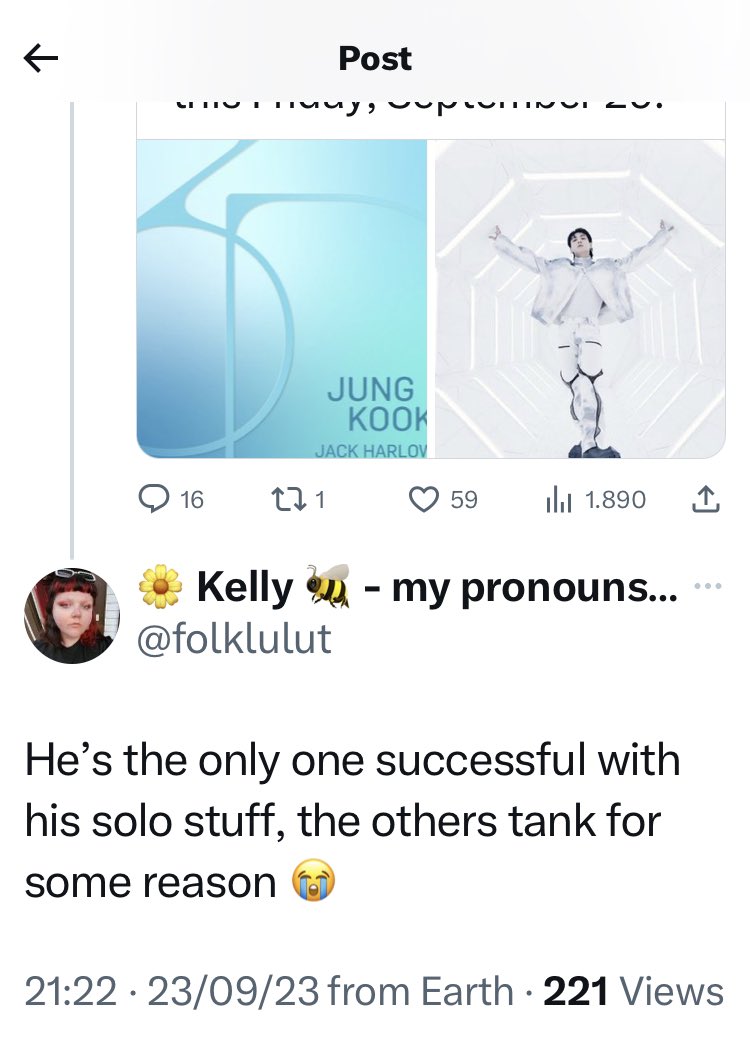 ActuallyIfy's tweet photo. @111taekim111 Babygirl,as I said... Brag with Records and Achievements NOT styling and branding. 😊 https://t.co/DJnlQXwYW3