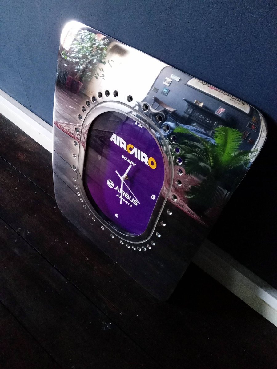 AeriumUK's tweet image. Stripped/polished window panel taken from an @Airbus 320-214 which flew for @Aircairo, looking all flash! Available here: rb.gy/dt0gxd #avgeek #shopindie #pilots #MHHSBD #mancave #aircairo #egypt #airbus #cabincrew #interiordesign #clocks #industrialstyle #purple