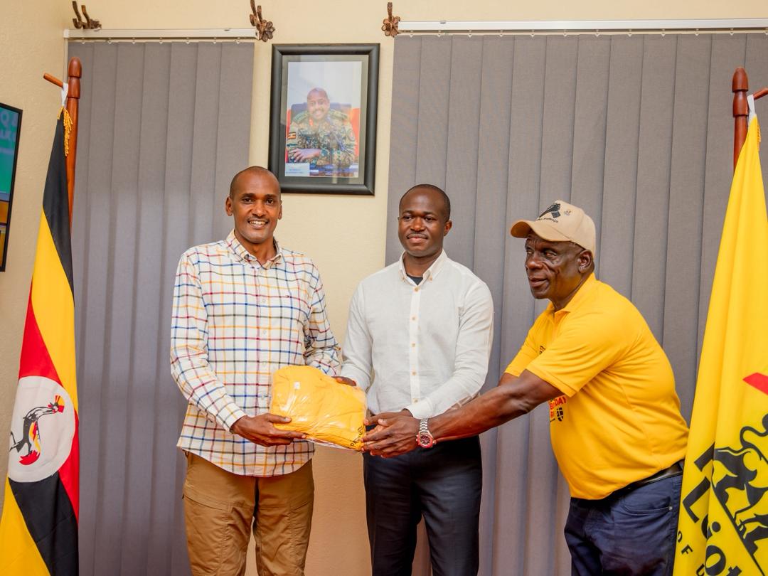 Frank K Tumwebaze,MP: Isaiah 41: 11 tweet media