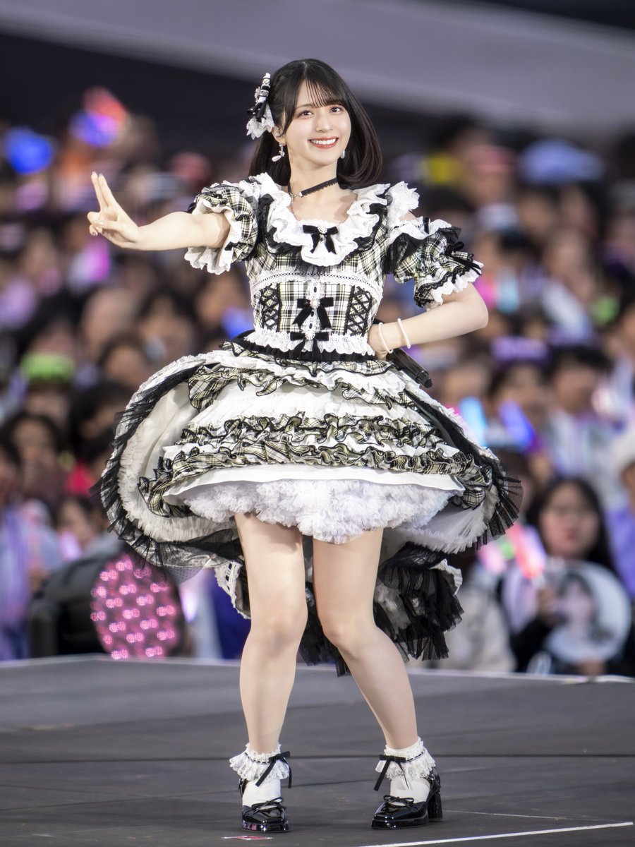 LOVE 8th ANNIVERSARY PREMIUM TOUR FINAL 横浜スタジアム 佐々木舞香