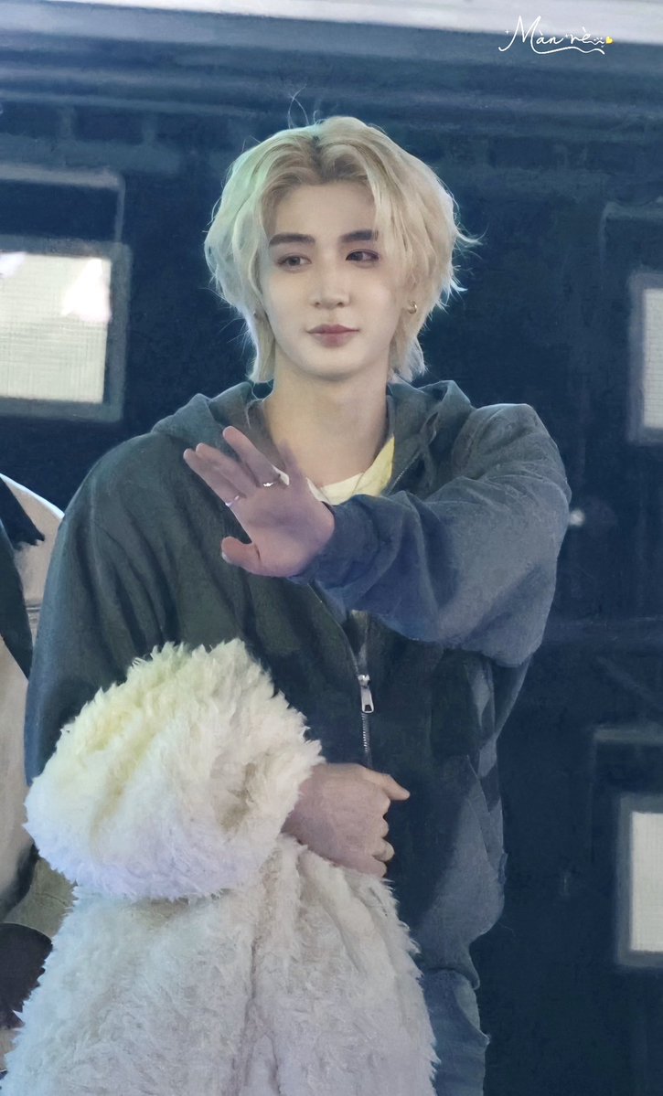 màn rè💛 tweet media