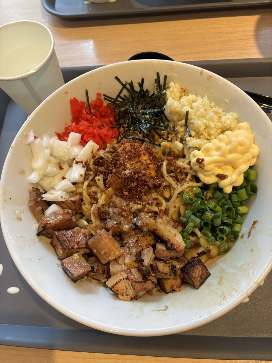 70kg切れないのでラーメン食べます tweet media