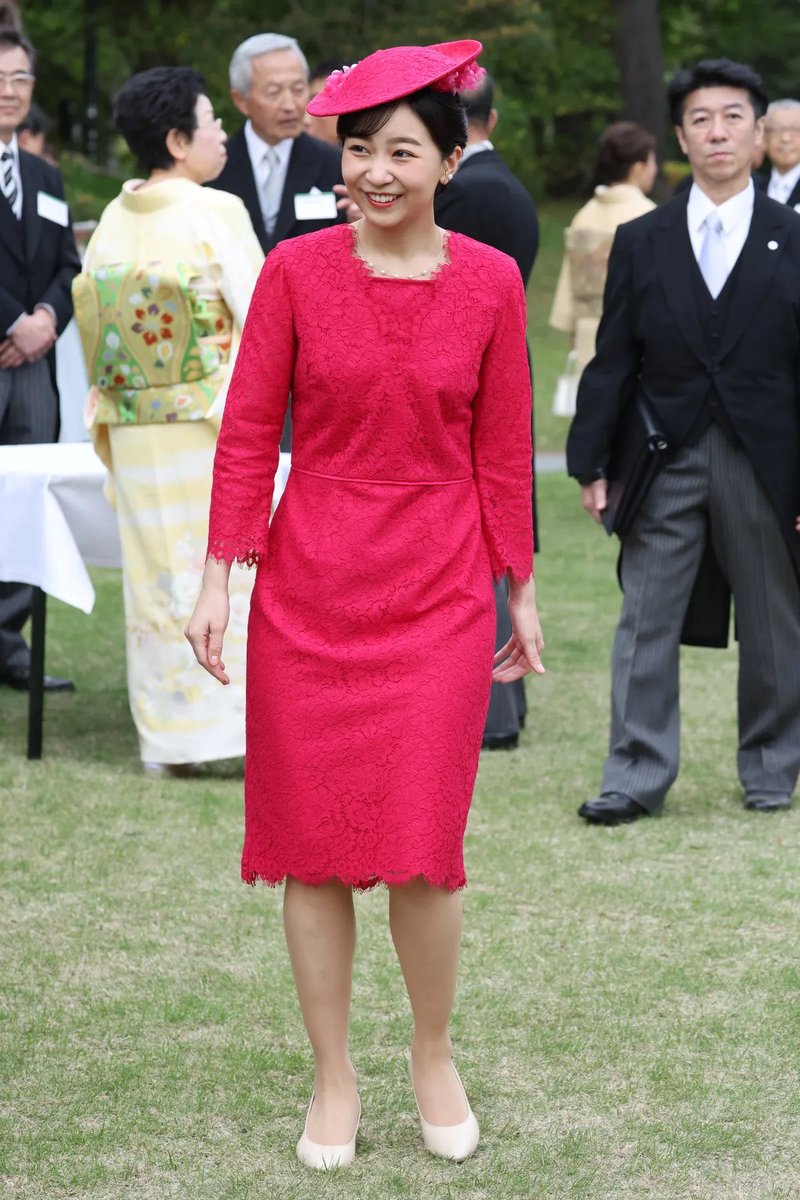 みずのみこ tweet media