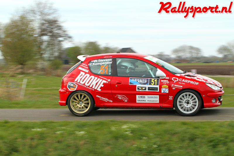 RallysportNL's tweet photo. Geen resultaat in debuutwedstrijd met nieuwe navigatrice van Stevensrallysport 
https://t.co/C4YAFEL8hQ :: Artikel: Geen resultaat in debuutwedstrijd met nieuwe navigatrice van Stevensrallysp https://t.co/f0Pd11fX9y