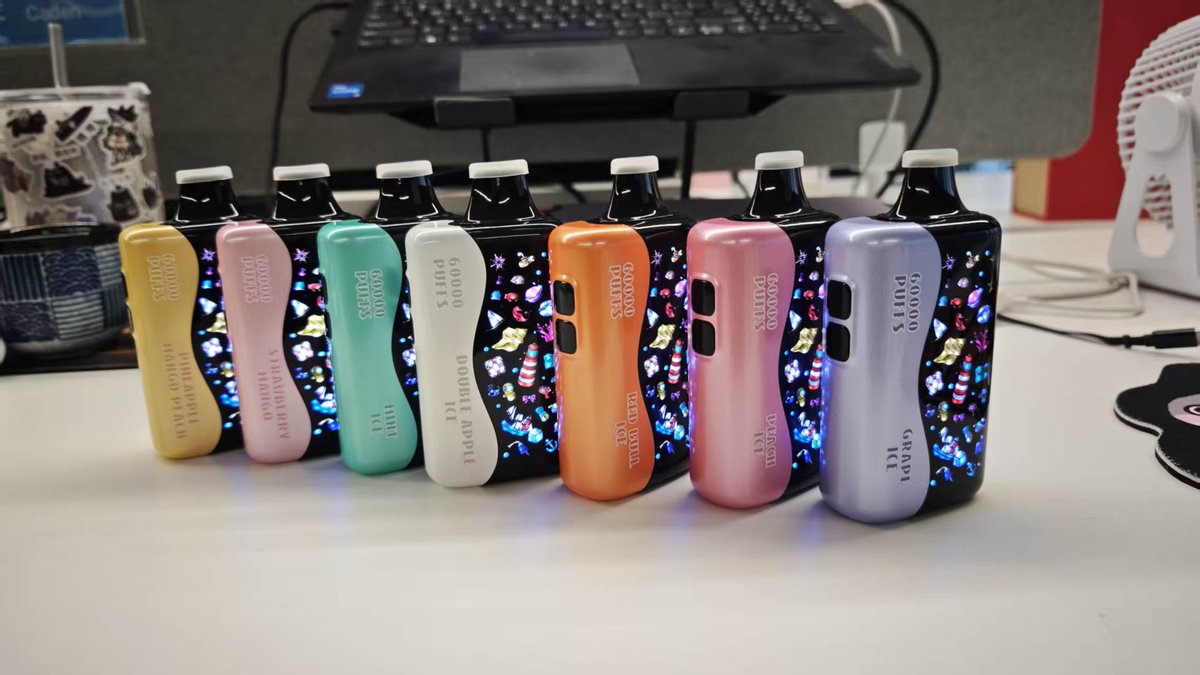 VapeSourci37437's tweet image. 7種類すべてのフレーバーが確定。
味もデザインも最終決定、量産スタート！
#vape #VAPE #電子タバコ #remit #REMIT