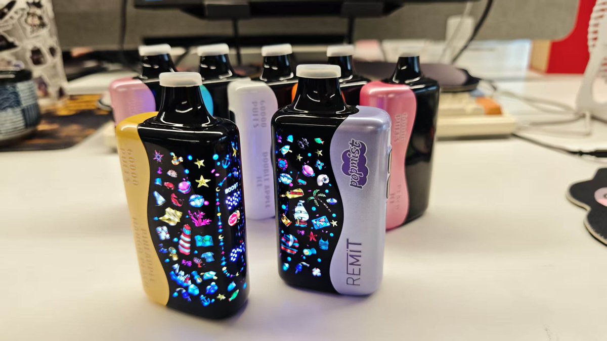 VapeSourci37437's tweet image. 7種類すべてのフレーバーが確定。
味もデザインも最終決定、量産スタート！
#vape #VAPE #電子タバコ #remit #REMIT