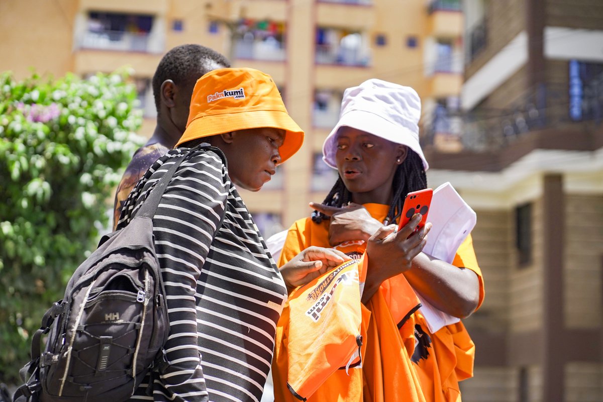 pakakumi's tweet image. Ground imekubali🔥 

Pakakumi imedunda na goodies vinoma🔥

Be heard, be seen, be rewarded! Au sio?

#CommunityStrong #Pakakumi #fyp