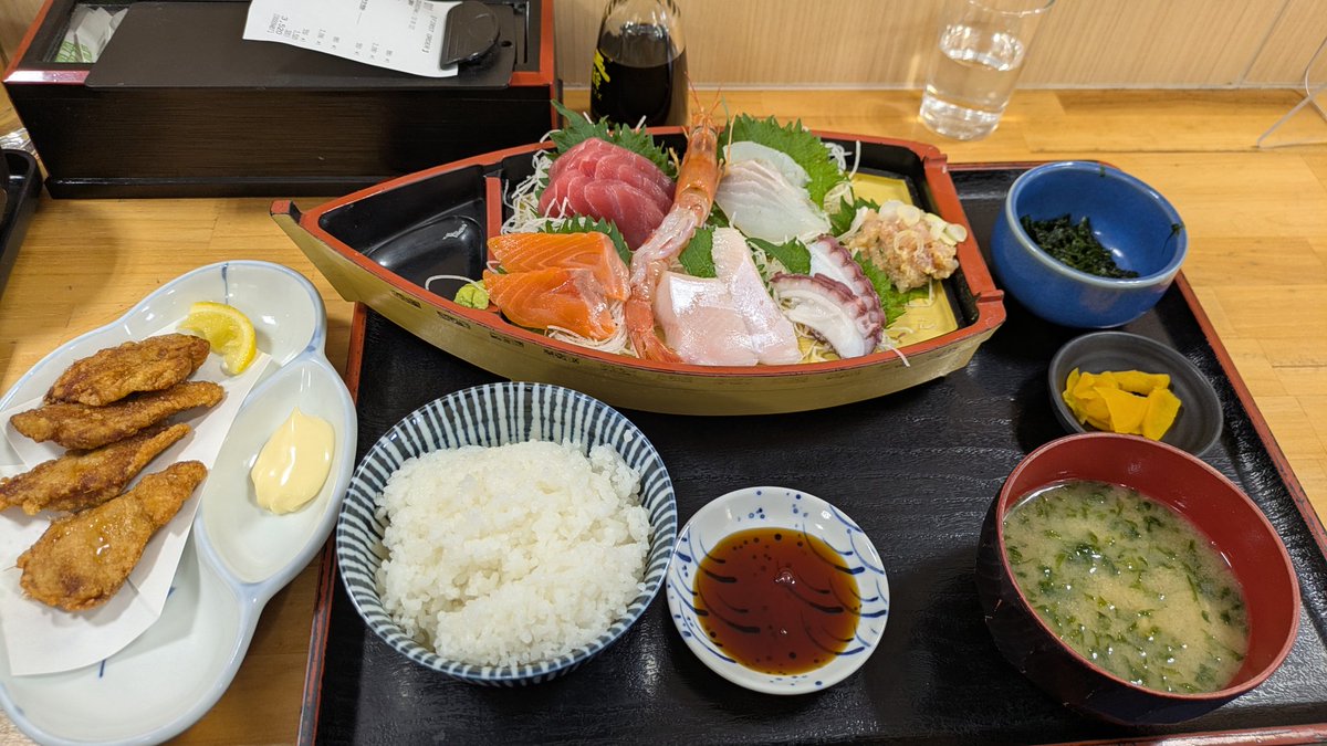 taka__cyan＠ヨーグルトいらんから、納豆食べたい(-_-;) tweet media