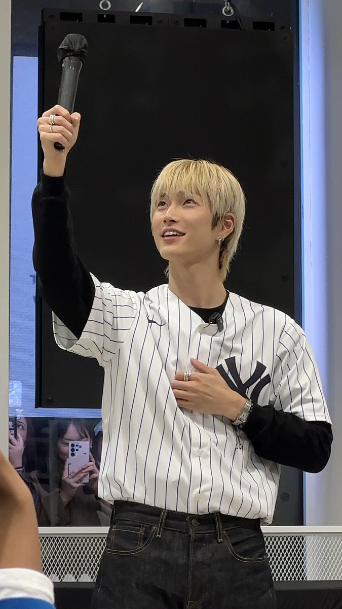 「hellokoey★彡。」 tweet media