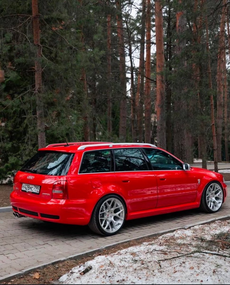 EpicDubs's tweet image. 🥊 mtm 

#Audi #AudiRS4 #b5RS4 #AudiSport #AudiQuattro #RS4 #mtm #Stanced #DubLife